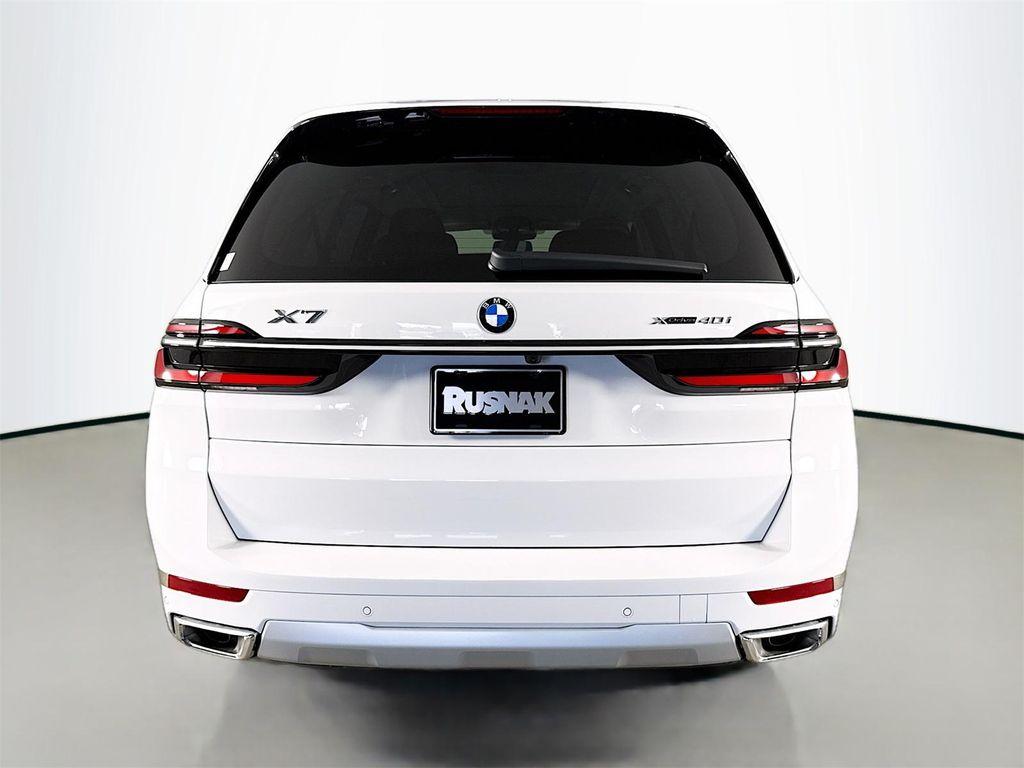new 2026 BMW X7 car, priced at $93,275