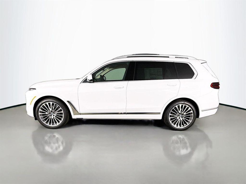 new 2026 BMW X7 car, priced at $93,275