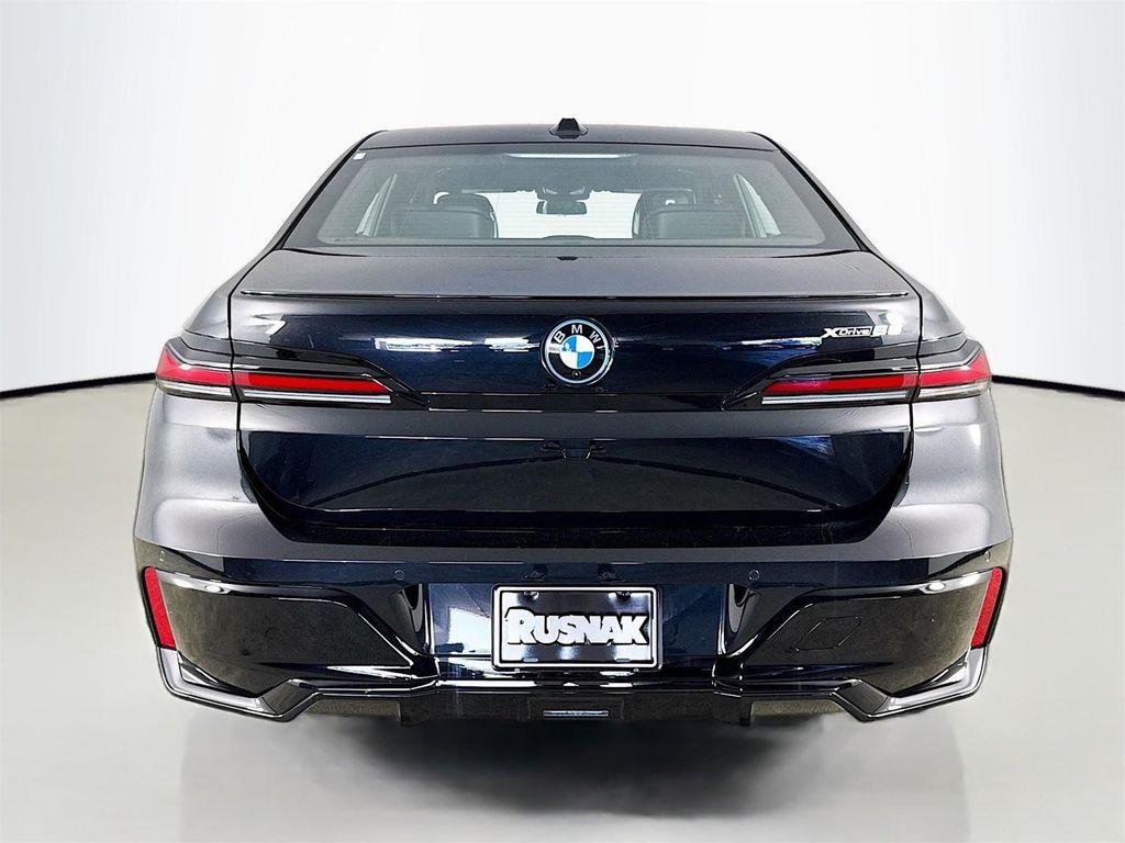new 2026 BMW i7 car, priced at $142,325