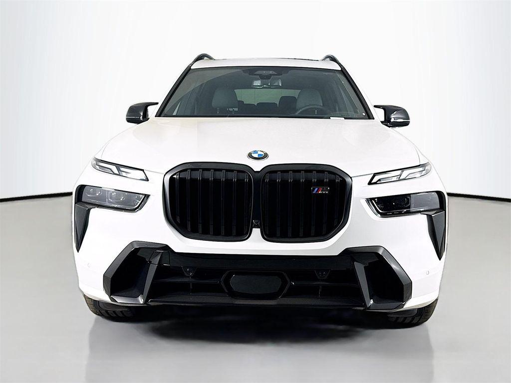 new 2026 BMW X7 car, priced at $119,575
