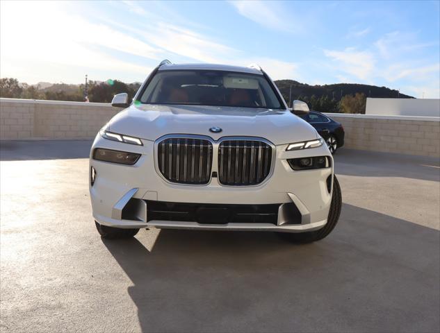 new 2025 BMW X7 car, priced at $87,610