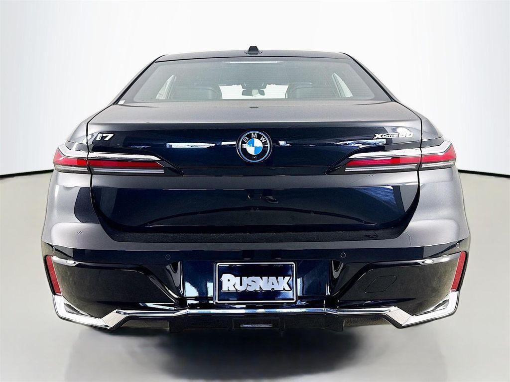 new 2025 BMW i7 car, priced at $129,525