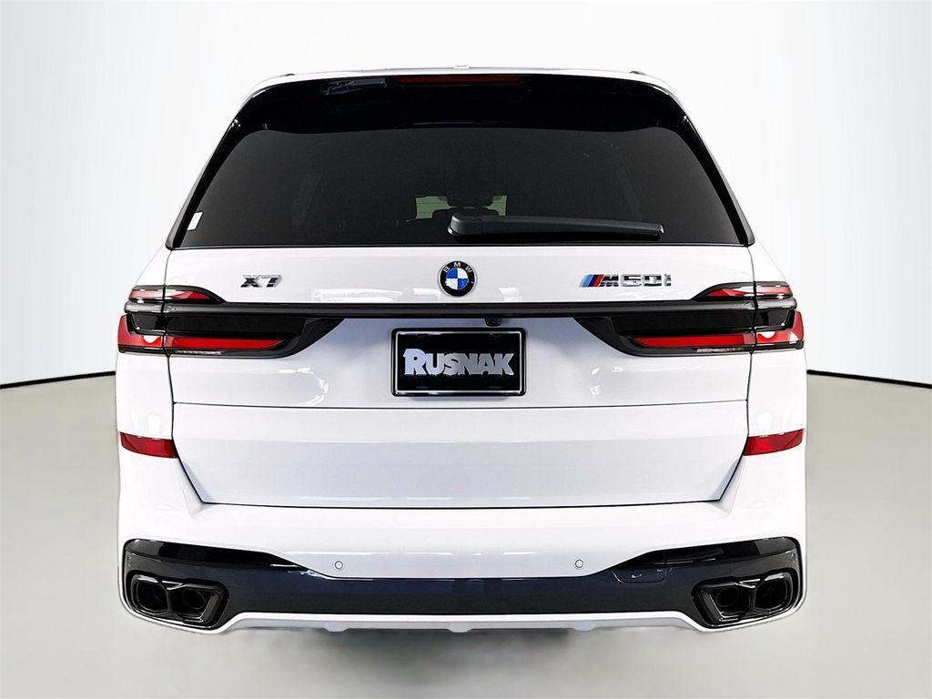 new 2026 BMW X7 car, priced at $119,575