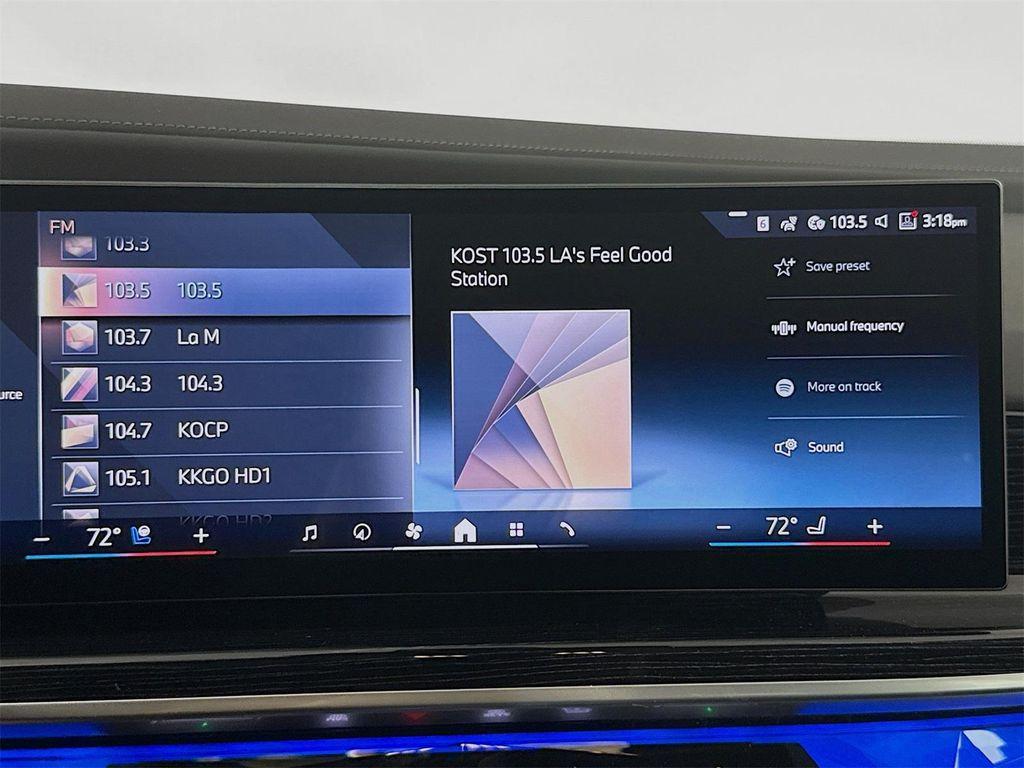 new 2025 BMW i7 car, priced at $139,775
