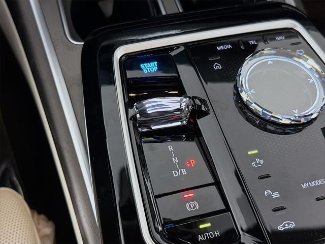 new 2025 BMW i7 car, priced at $129,425