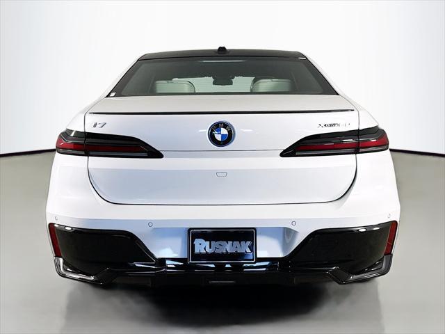 new 2025 BMW i7 car, priced at $129,425
