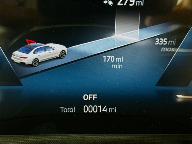 new 2025 BMW i7 car, priced at $129,425