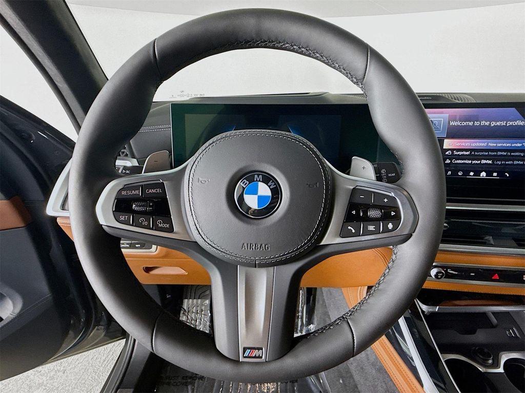 new 2026 BMW X7 car, priced at $113,605