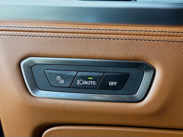 new 2026 BMW X7 car, priced at $113,605