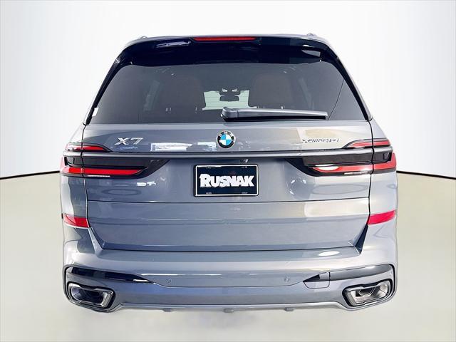 new 2026 BMW X7 car, priced at $113,605