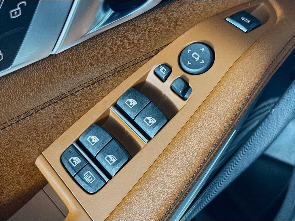 new 2026 BMW X7 car, priced at $113,605