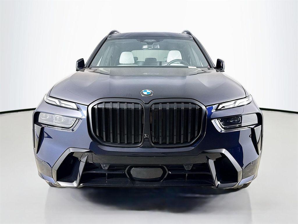 new 2026 BMW X7 car, priced at $100,675