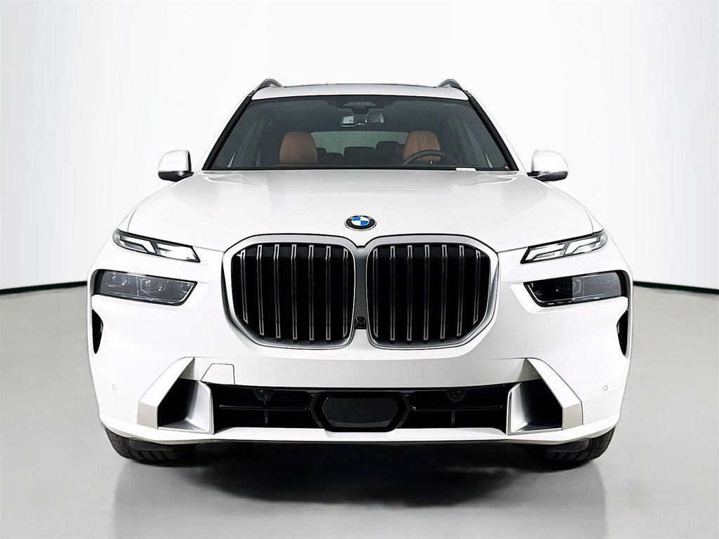 new 2026 BMW X7 car, priced at $100,805