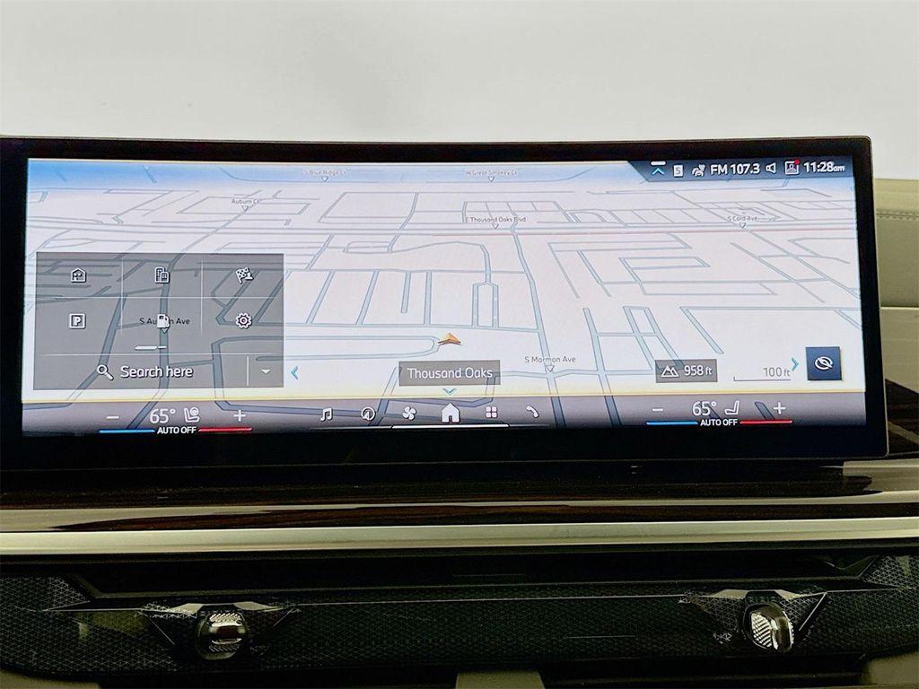 new 2026 BMW X7 car, priced at $100,805