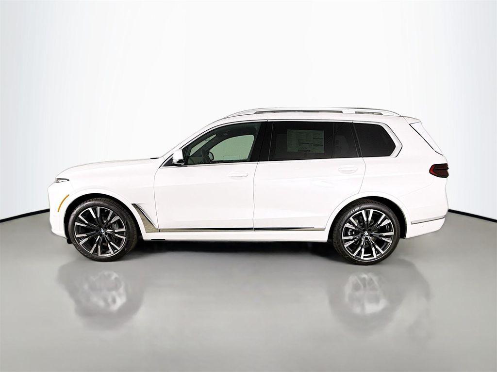 new 2026 BMW X7 car, priced at $100,805