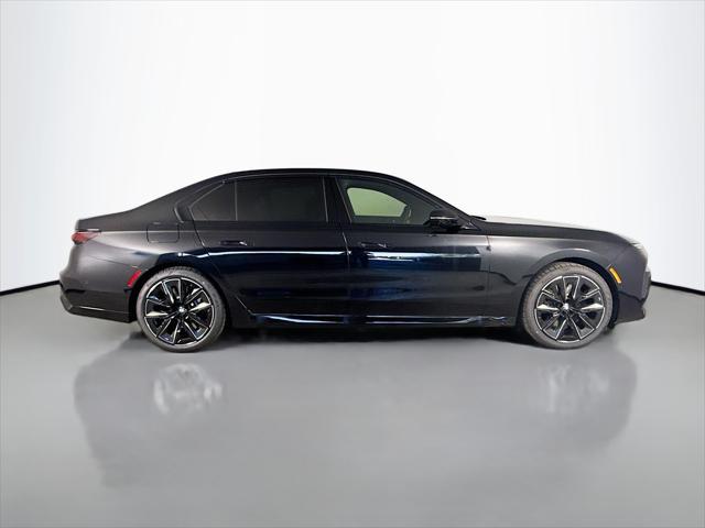 new 2025 BMW 760 car, priced at $135,475