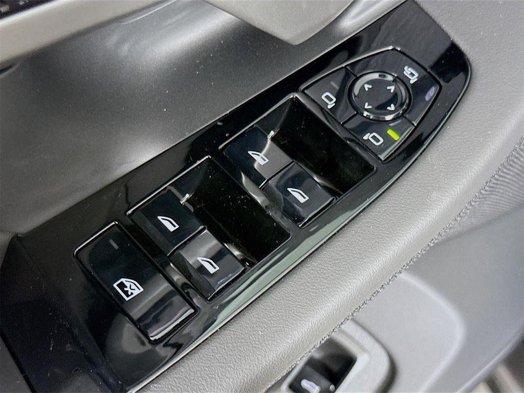 new 2026 BMW 540 car, priced at $77,060