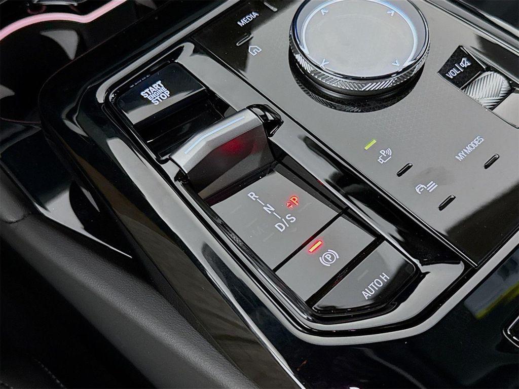 new 2026 BMW 540 car, priced at $77,060