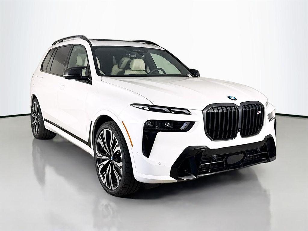 new 2026 BMW X7 car, priced at $123,105