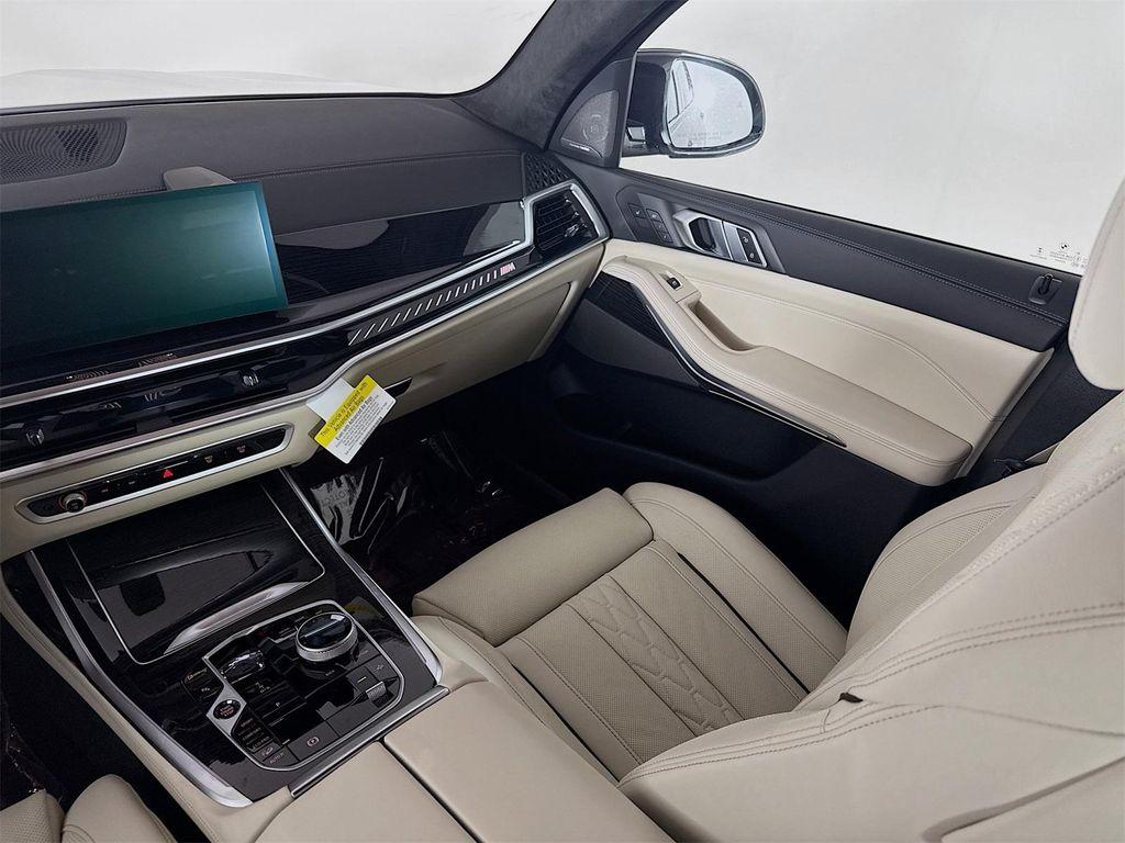 new 2026 BMW X7 car, priced at $123,105