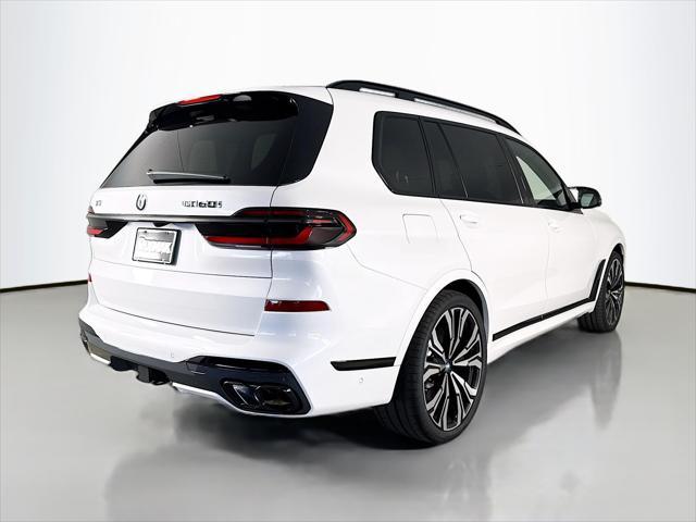new 2026 BMW X7 car, priced at $123,105