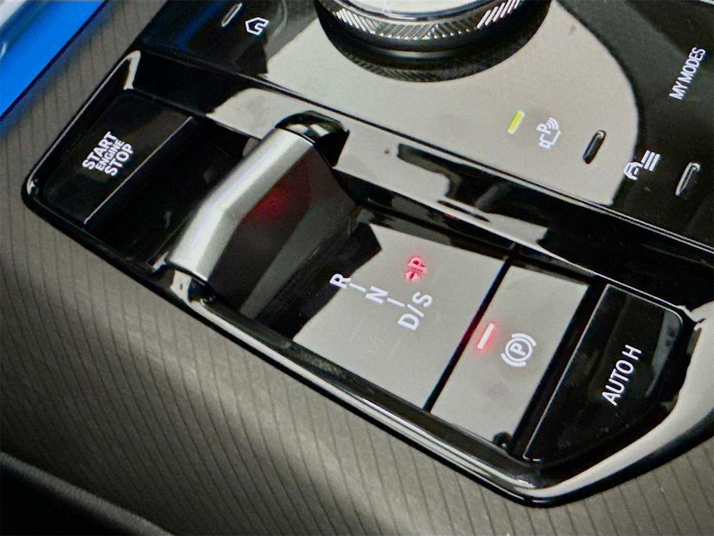 new 2025 BMW X3 car, priced at $61,925