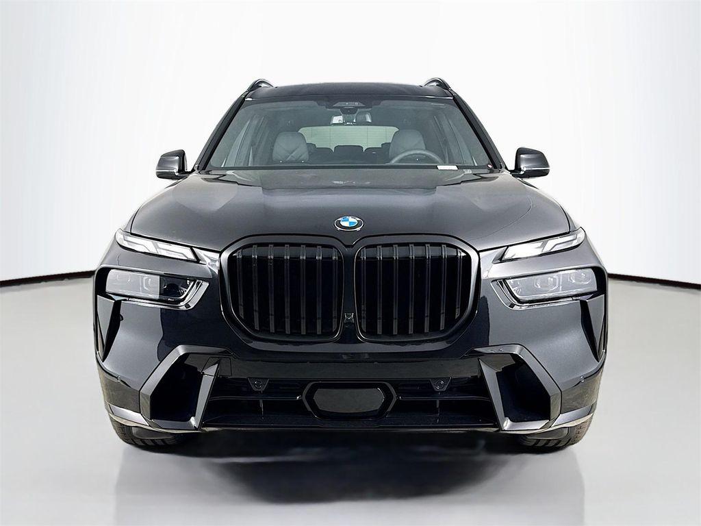 new 2026 BMW X7 car, priced at $102,705