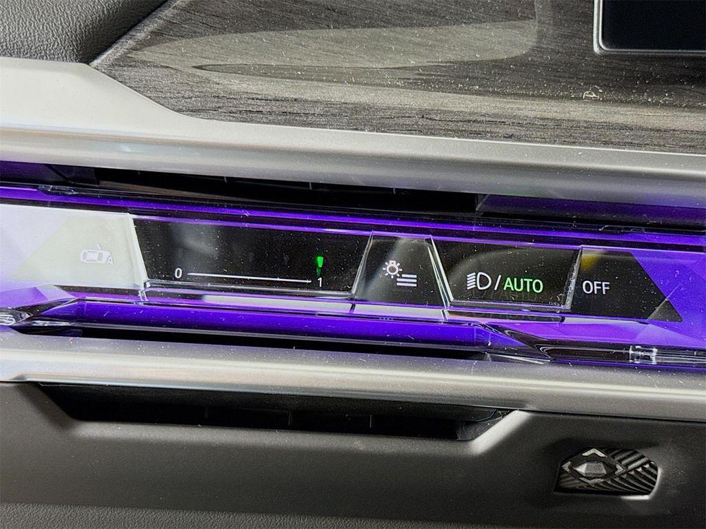 new 2026 BMW i7 car, priced at $189,050