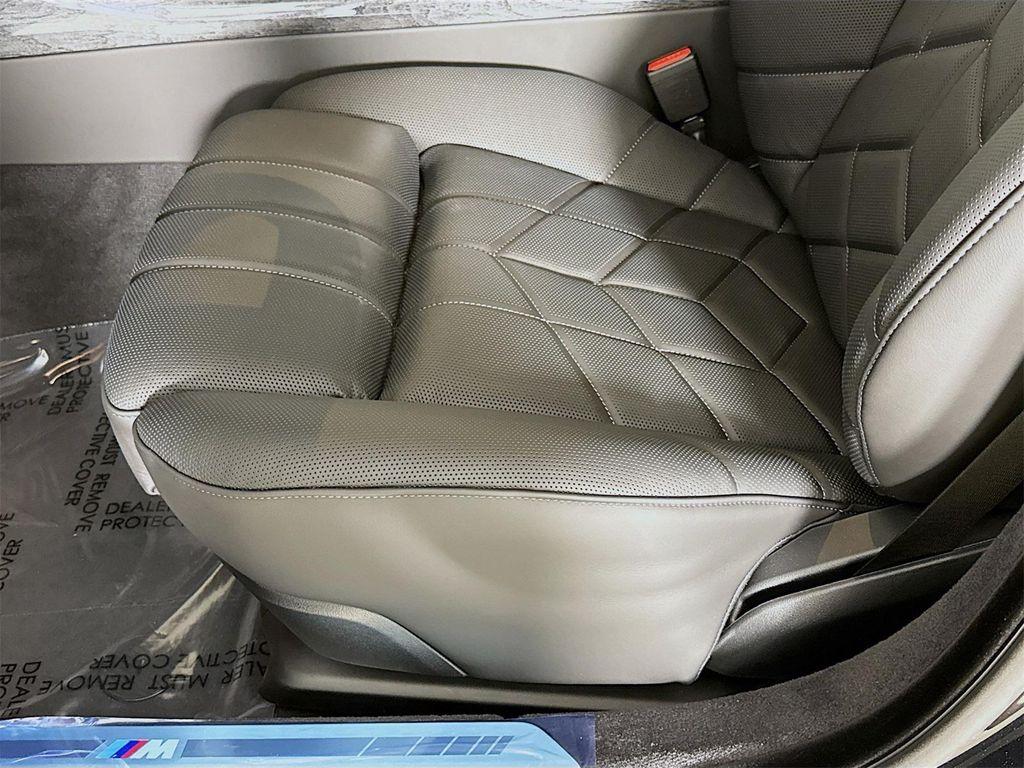 new 2026 BMW i7 car, priced at $189,050