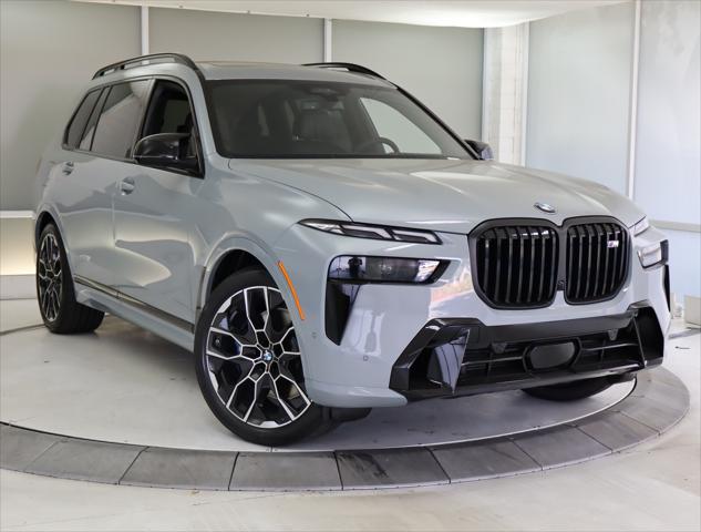 new 2025 BMW X7 car, priced at $124,285