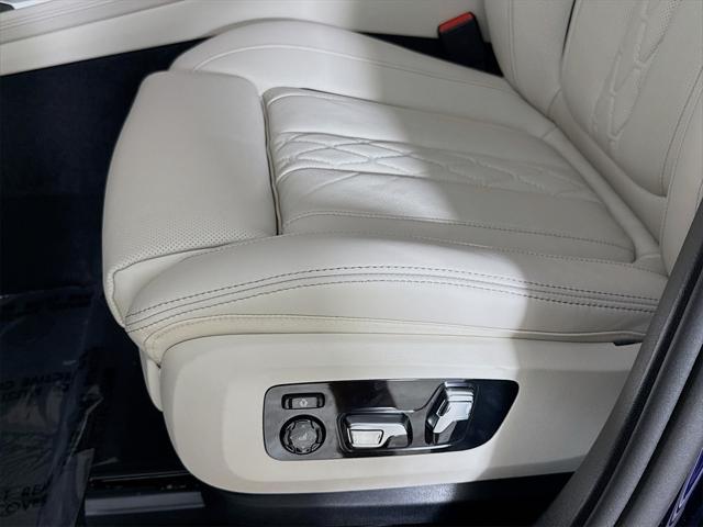new 2026 BMW X7 car, priced at $126,890