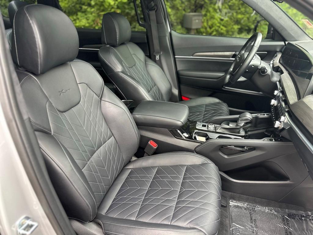 used 2023 Kia Telluride car, priced at $49,662
