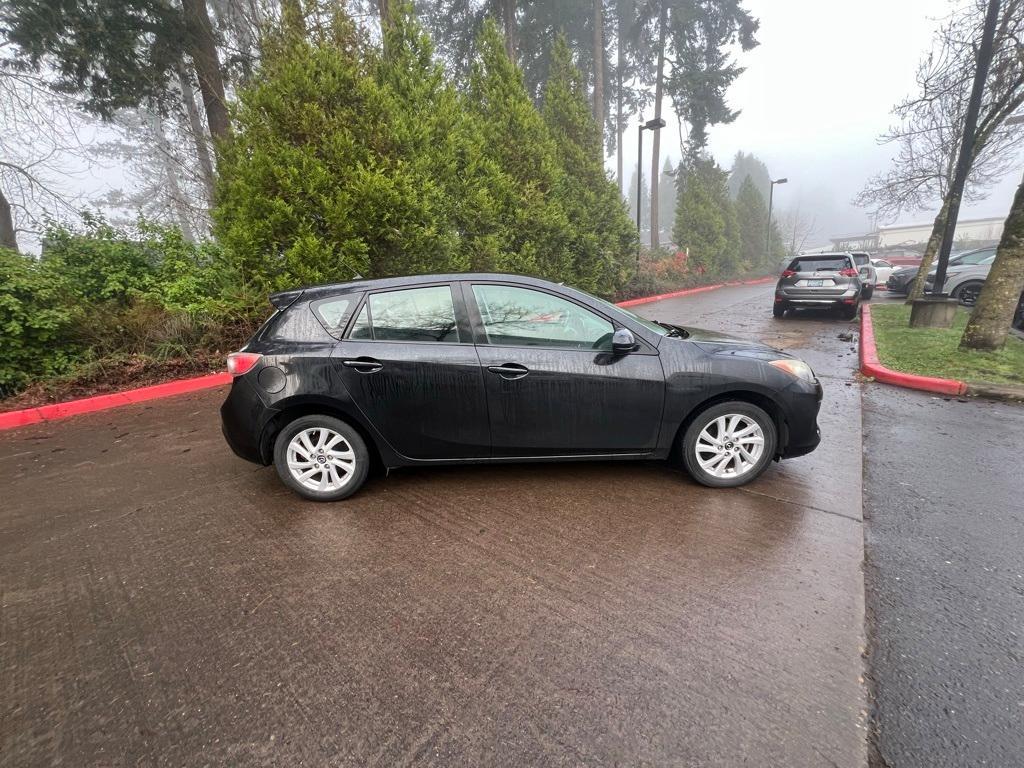 used 2013 Mazda Mazda3 car, priced at $8,995