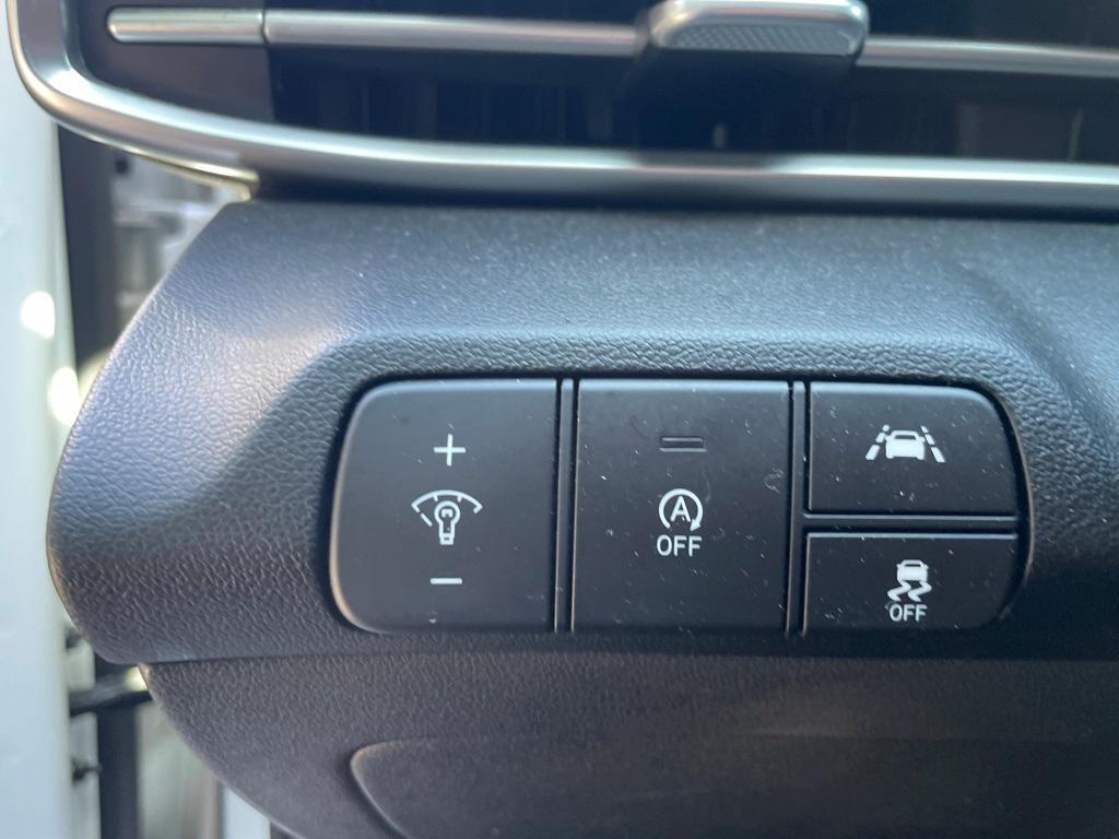 used 2022 Hyundai Elantra car, priced at $14,999