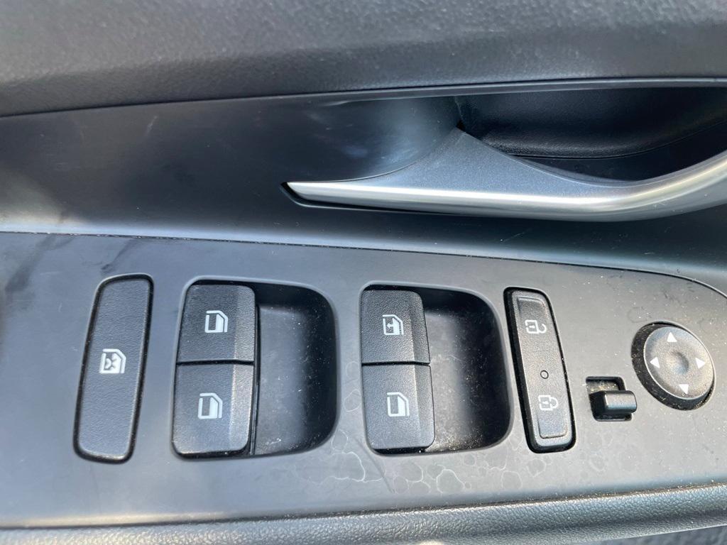 used 2022 Hyundai Elantra car, priced at $14,999