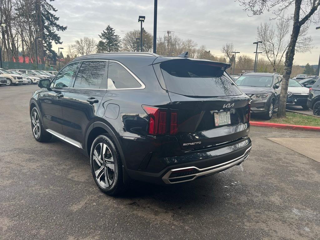 used 2023 Kia Sorento Plug-In Hybrid car, priced at $38,399