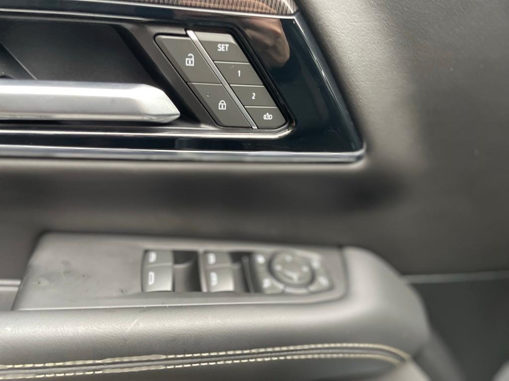 used 2025 GMC Yukon car, priced at $66,842