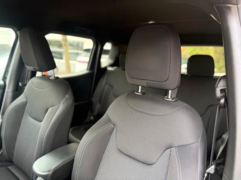 used 2022 Jeep Renegade car, priced at $19,999