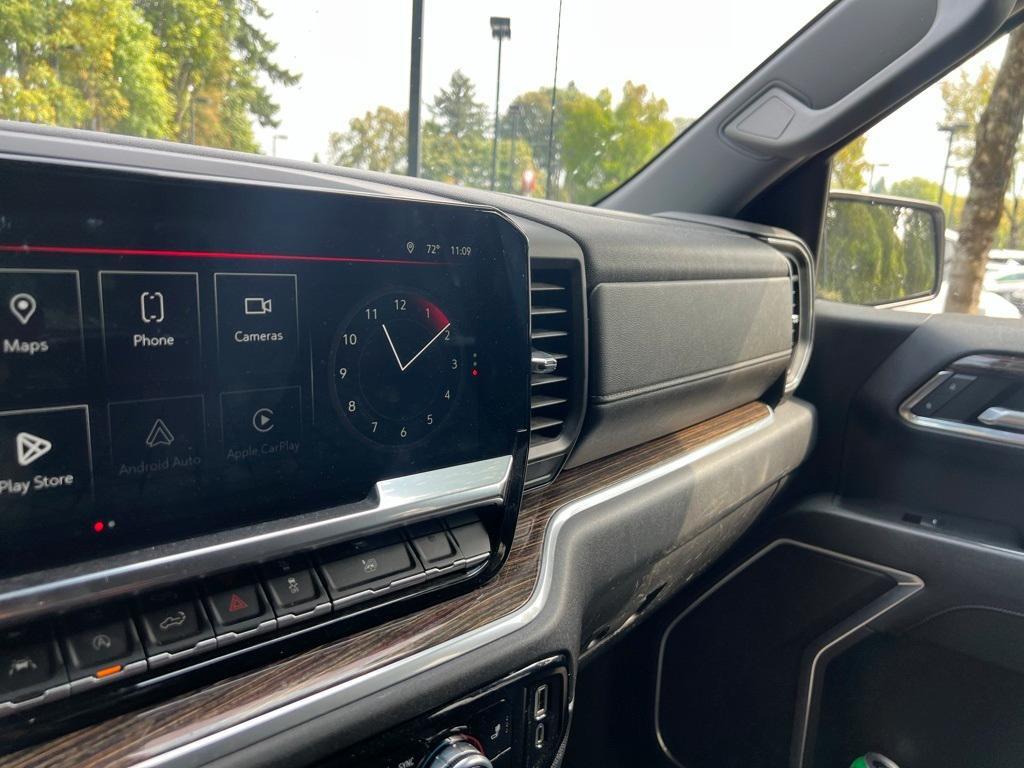 used 2022 GMC Sierra 1500 car, priced at $41,132