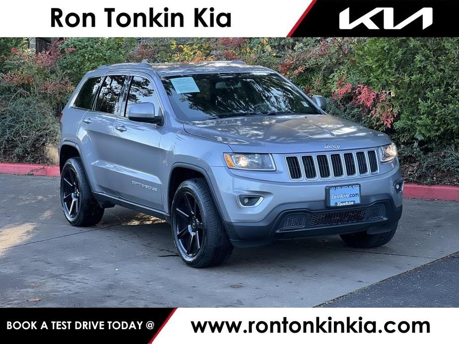 used 2016 Jeep Grand Cherokee car, priced at $15,999