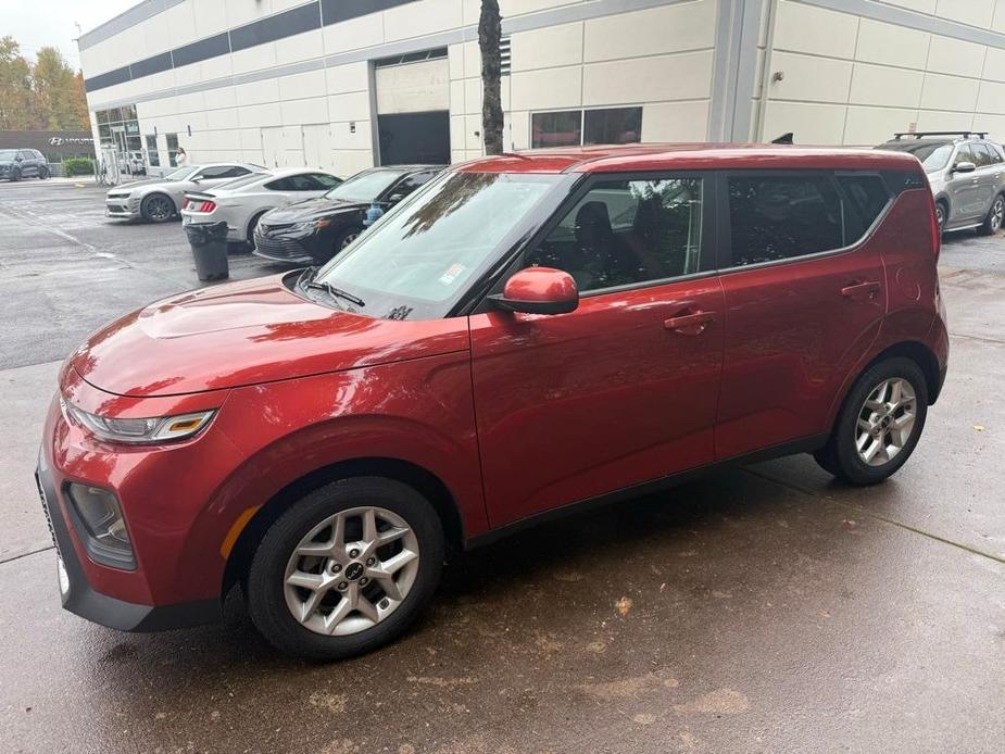 used 2022 Kia Soul car, priced at $15,999