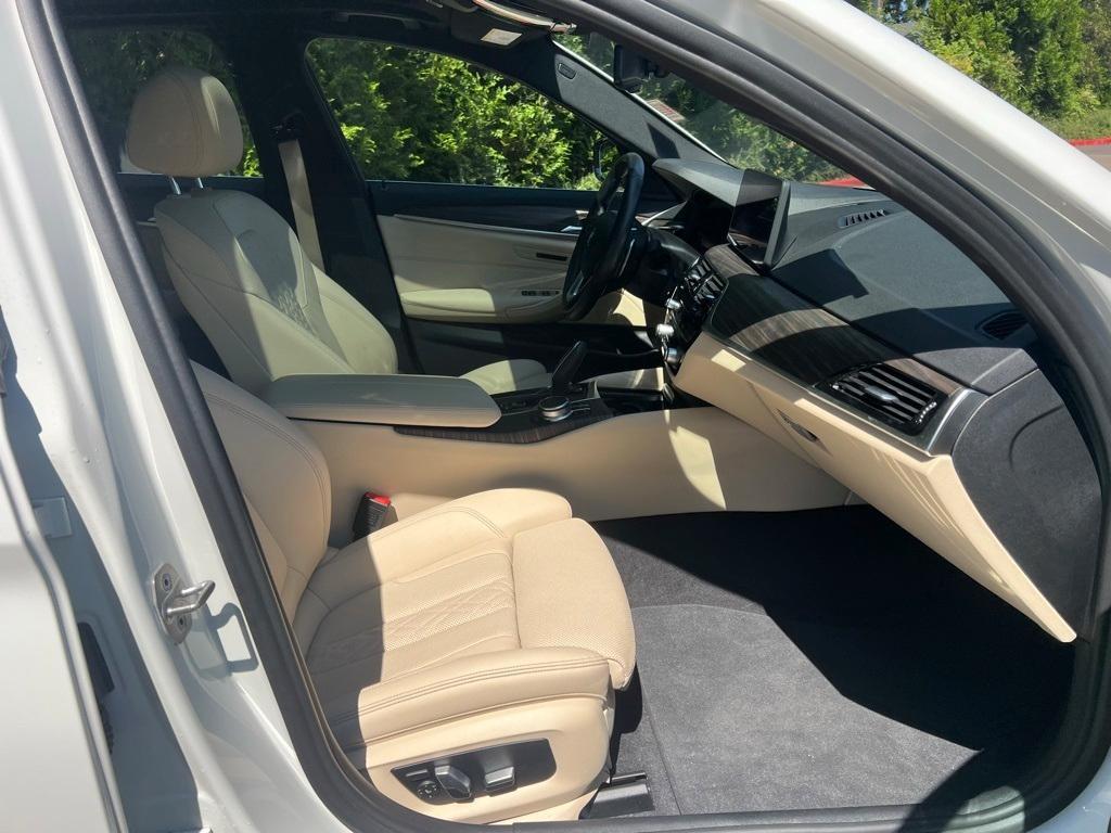used 2022 BMW 530 car, priced at $33,999