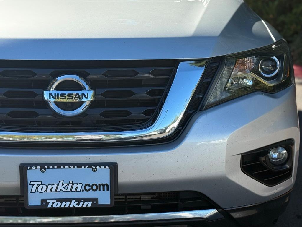 used 2019 Nissan Pathfinder car, priced at $16,999