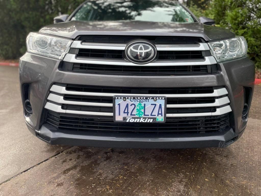 used 2019 Toyota Highlander car, priced at $24,995