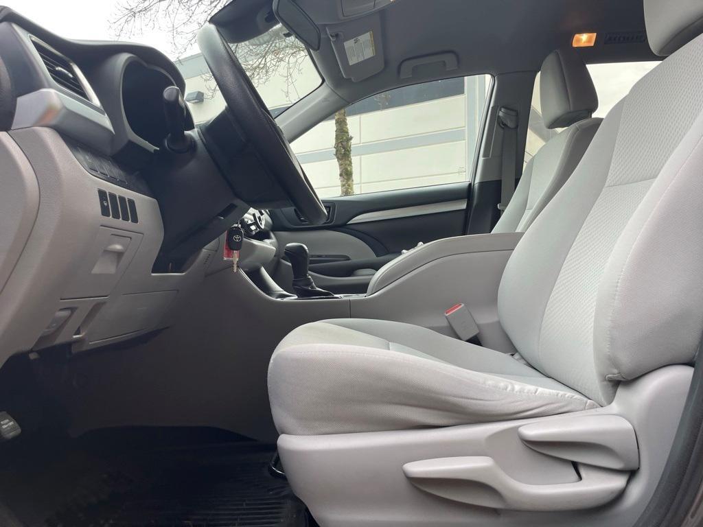 used 2019 Toyota Highlander car, priced at $24,995