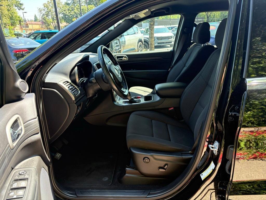 used 2020 Jeep Grand Cherokee car, priced at $20,799