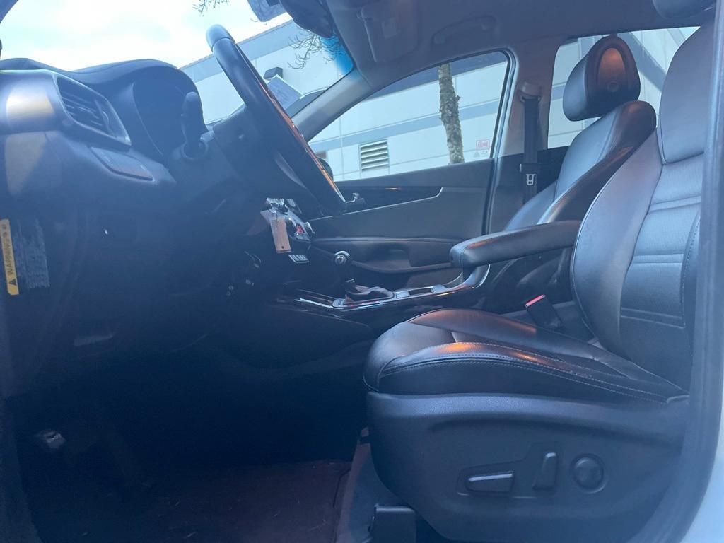used 2016 Kia Sorento car, priced at $13,995