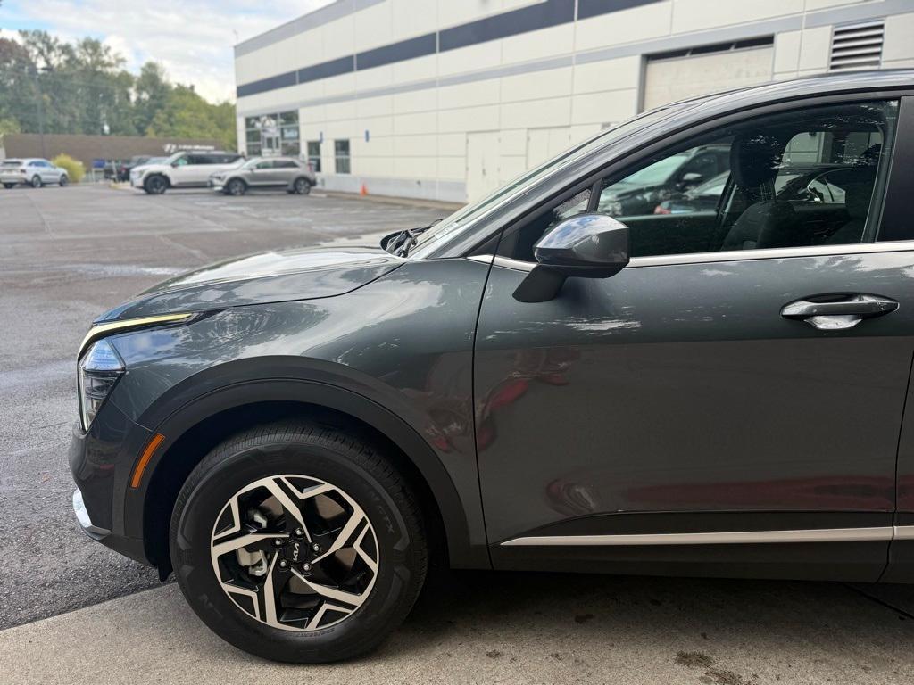 used 2024 Kia Sportage car, priced at $23,716