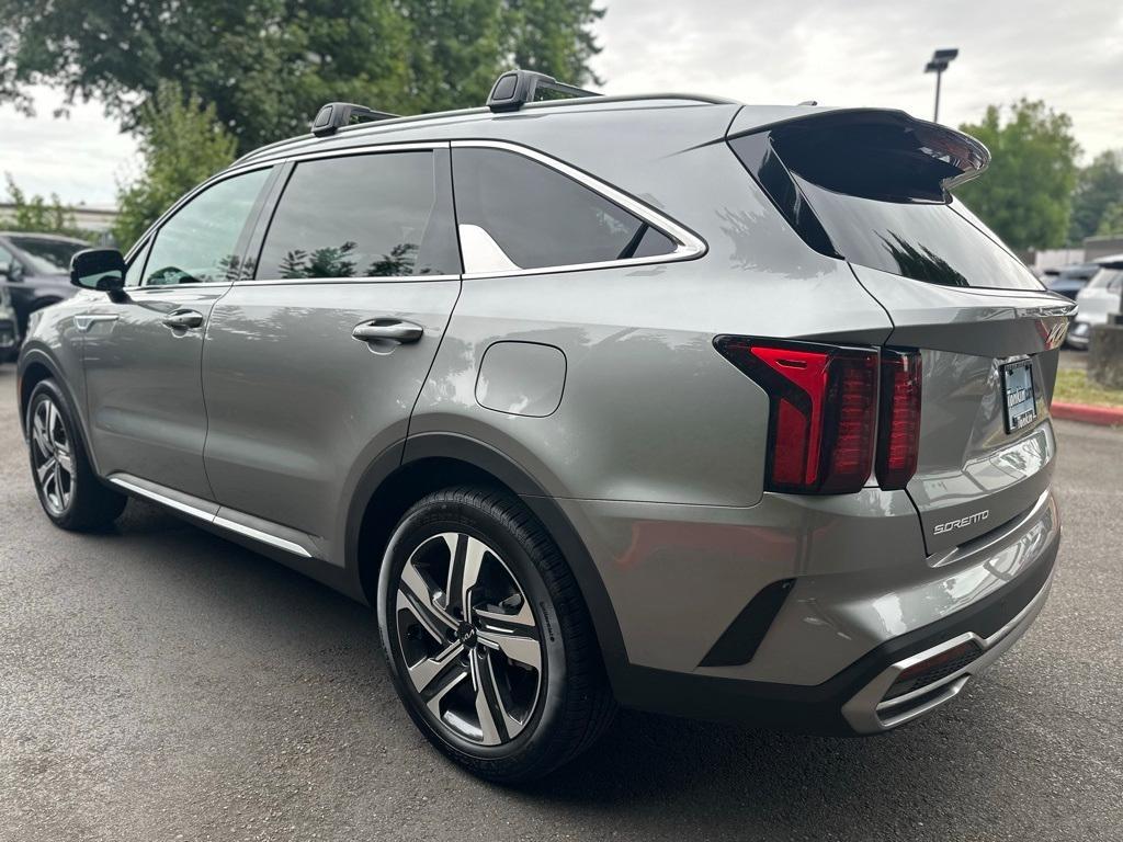 used 2023 Kia Sorento Hybrid car, priced at $31,986