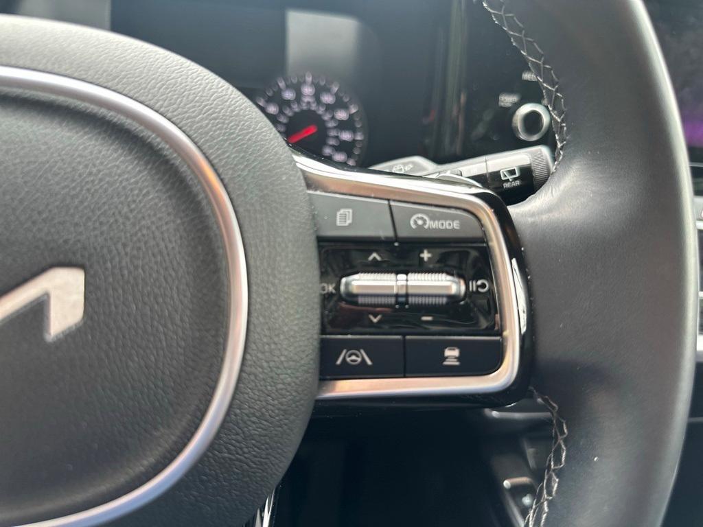 used 2023 Kia Sorento Hybrid car, priced at $31,986